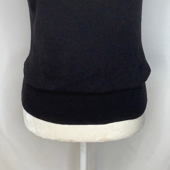 H&M Knit Blouse With Scalloped Trim And Bow Size S - Picture 4 of 12